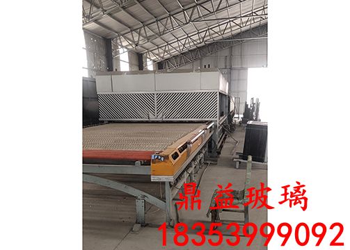 钢化玻璃