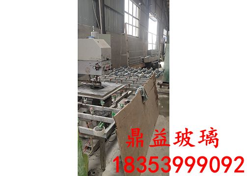钢化玻璃