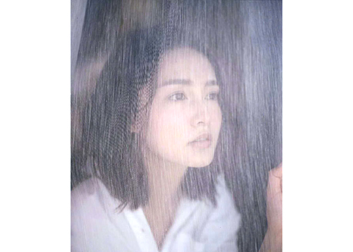 夹丝玻璃